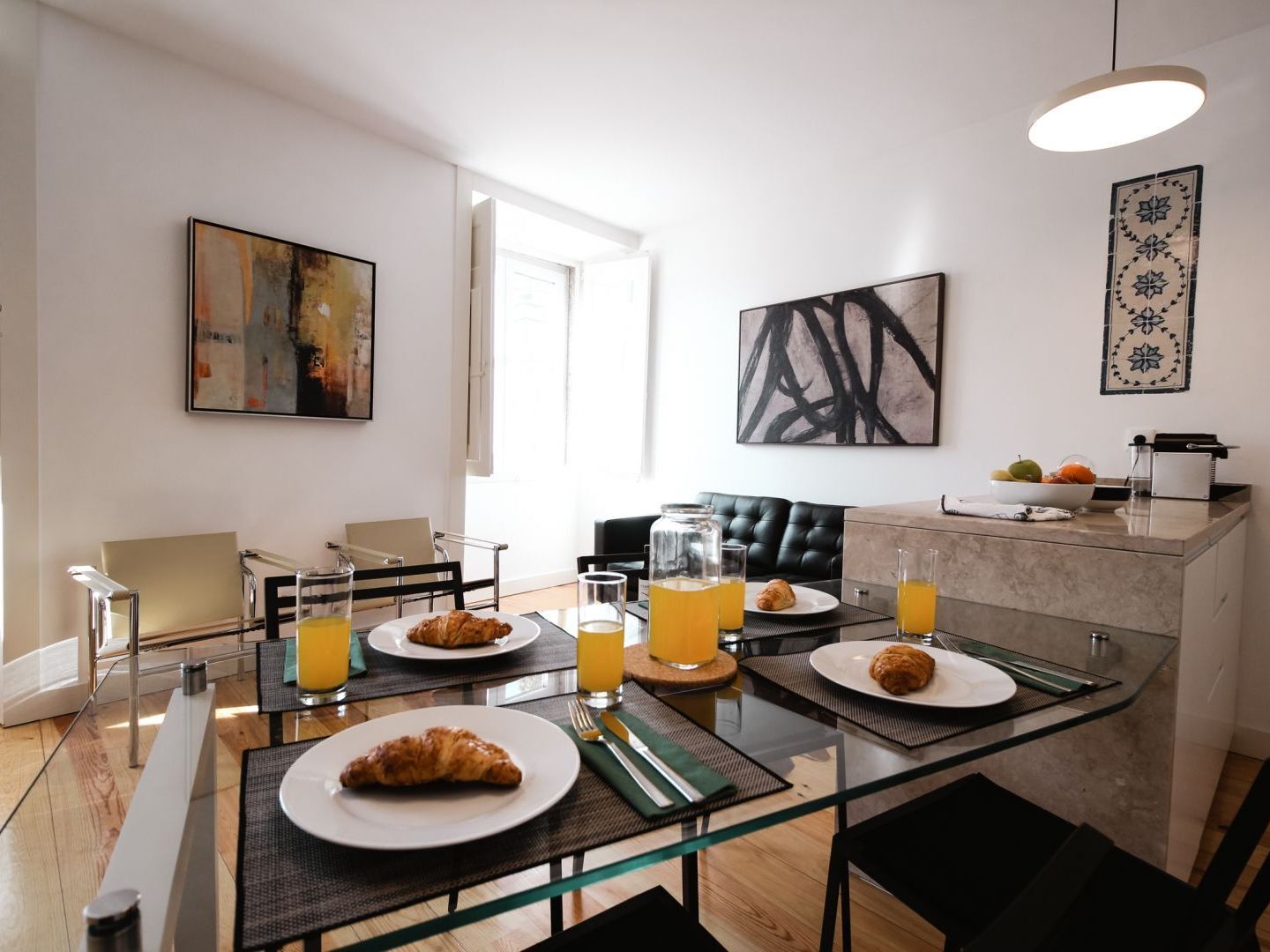 Joivy Elegant 2Br Apt Nearby Tram 28E Stop - Portas Sol Lisbon Exterior photo